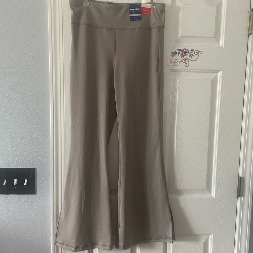 Aéropostale Sport High-Rise Performance Full Length Yoga Pants Size XL